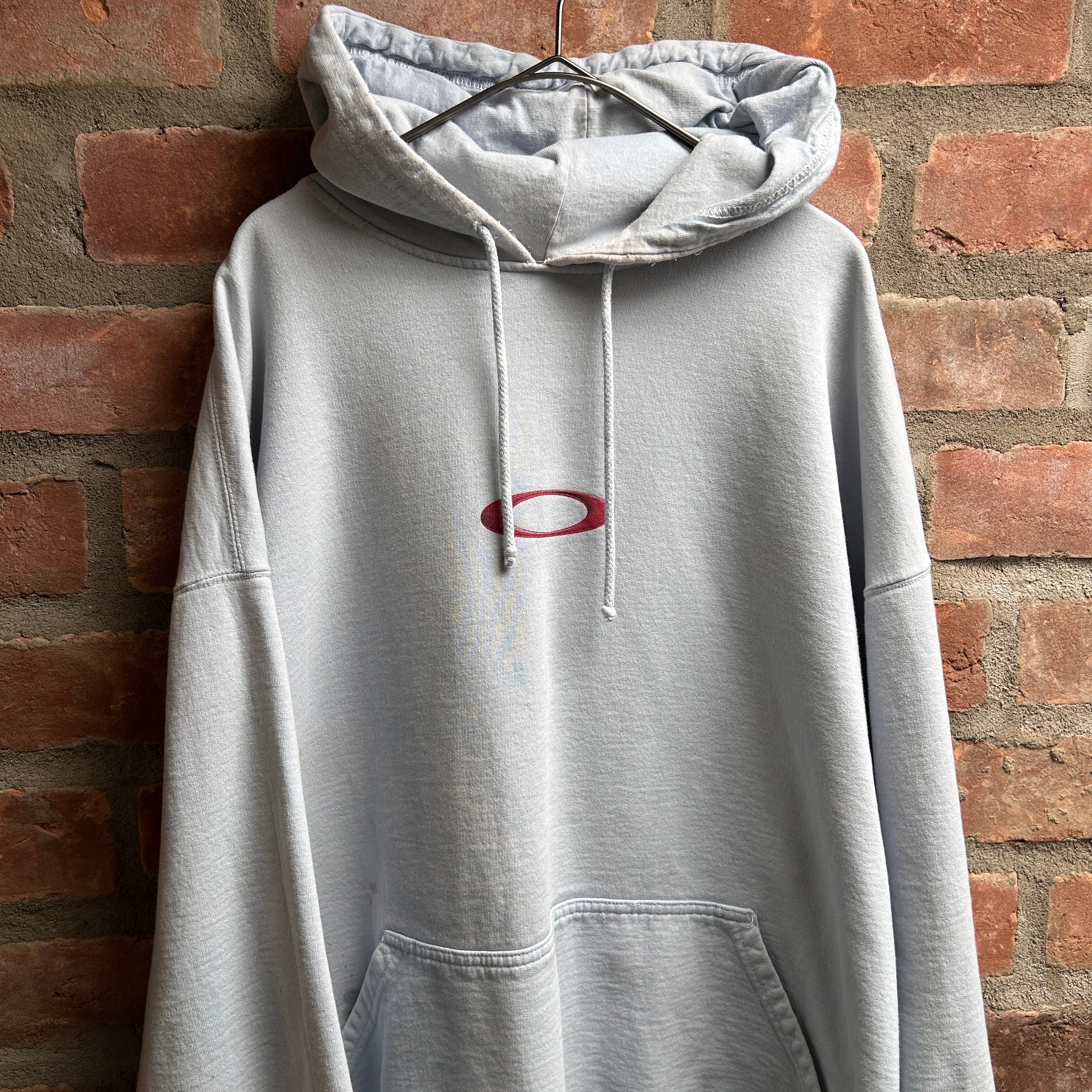 2000’s Oakley Hoodie